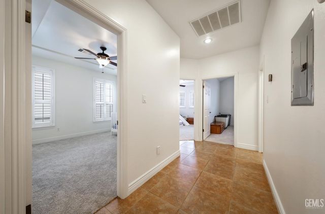 2510 Edingal Drive, Bakersfield, CA 93311