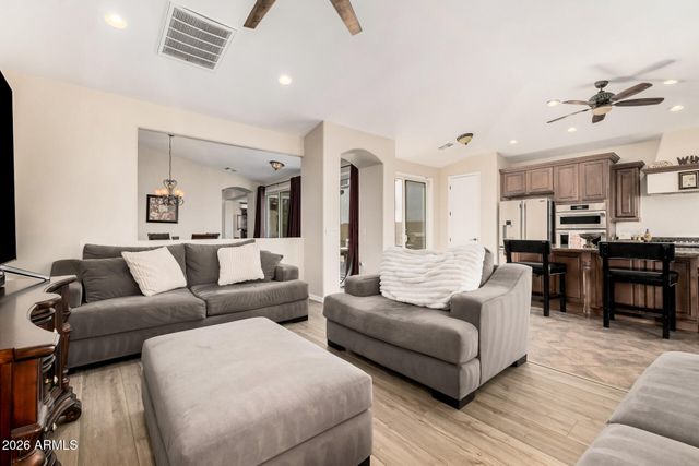 2288 E WISTERIA Drive, Chandler, AZ 85286