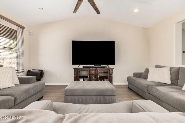 2288 E WISTERIA Drive, Chandler, AZ 85286