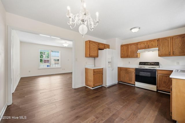 1402 Lockwood Road, Kinston, NC 28501
