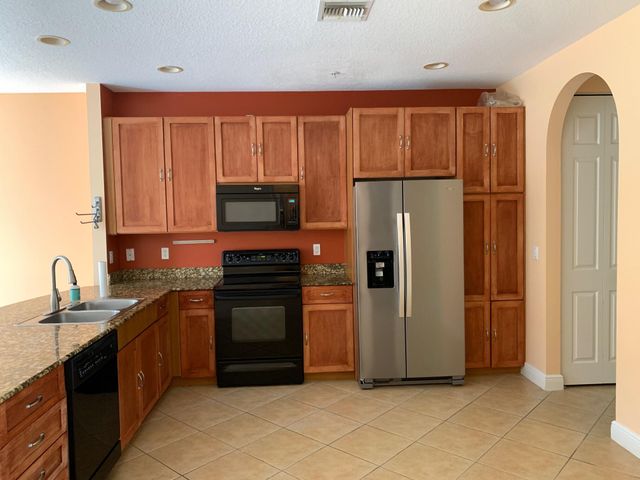 145 Morning Dew Circle, Jupiter, FL 33458