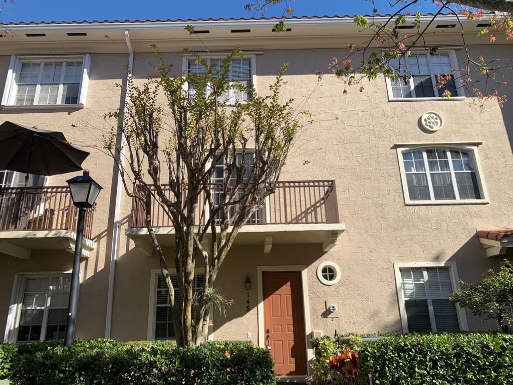 145 Morning Dew Circle, Jupiter, FL 33458