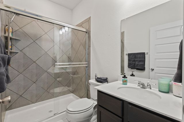 925 West Drive, Aubrey, TX 76227