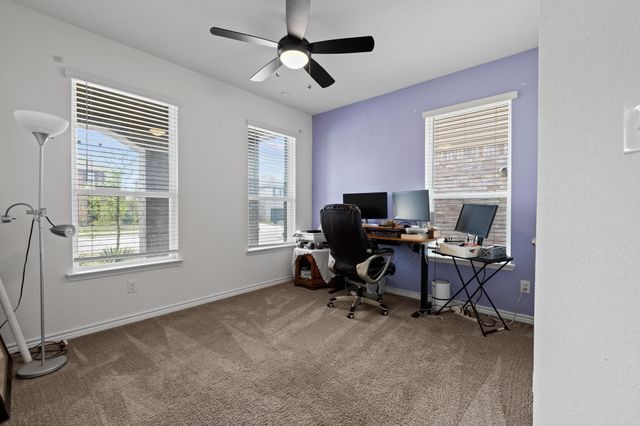 925 West Drive, Aubrey, TX 76227