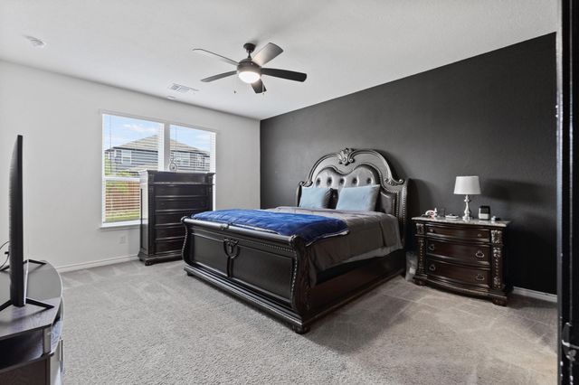 925 West Drive, Aubrey, TX 76227
