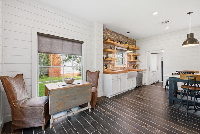 107 Pershing Avenue, Bryan, TX 77840