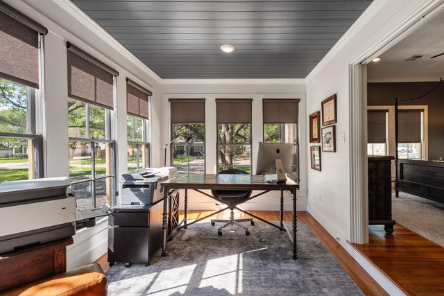 107 Pershing Avenue, Bryan, TX 77840