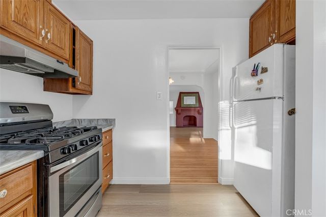 1227 Western Avenue, Glendale, CA 91201