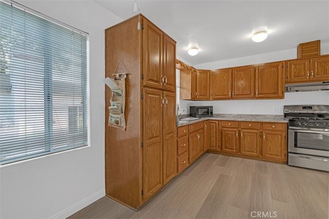 1227 Western Avenue, Glendale, CA 91201