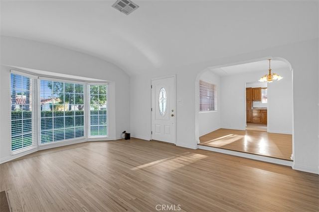 1227 Western Avenue, Glendale, CA 91201