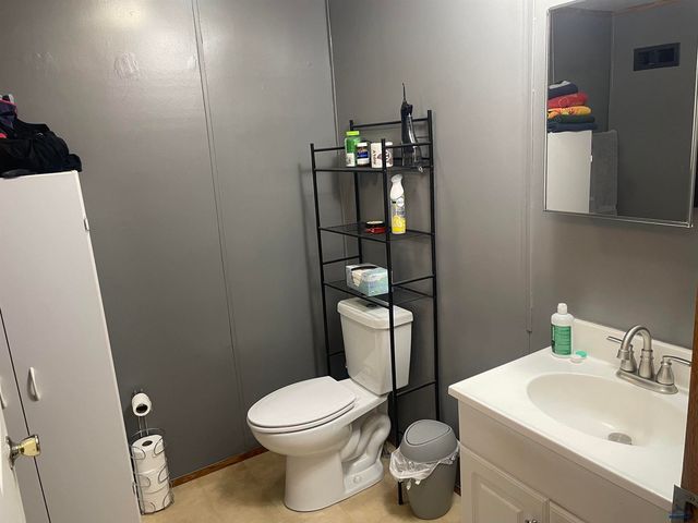 1702 E HWY 44, Rapid City, SD 57703