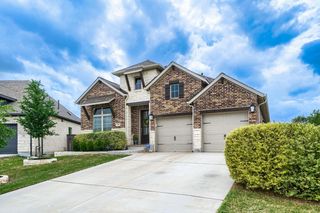 127 Old Glory LOOP, Kyle, TX 78640