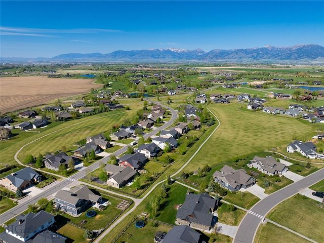 262 Parklands Trail, Bozeman, MT 59718