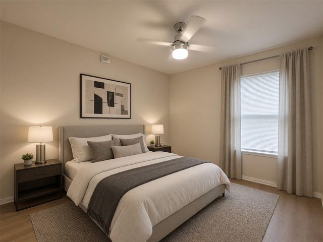 104 E Eggleston ST, Manor, TX 78653