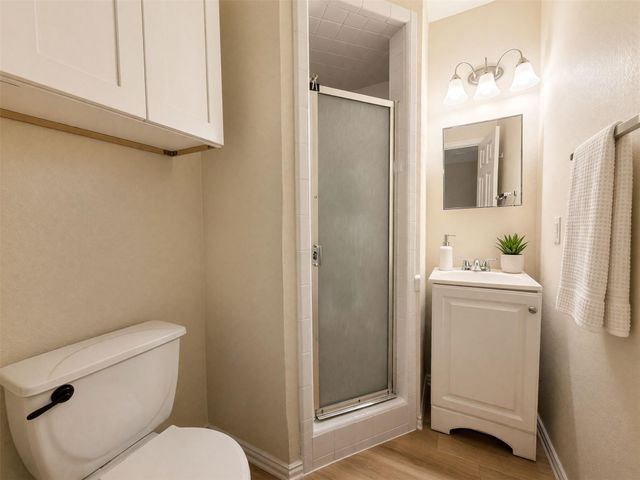 104 E Eggleston ST, Manor, TX 78653