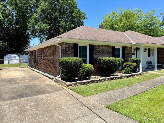 2256 SEMMES Drive, Montgomery, AL 36106