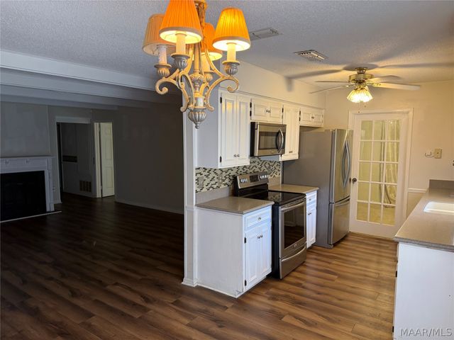 2256 SEMMES Drive, Montgomery, AL 36106