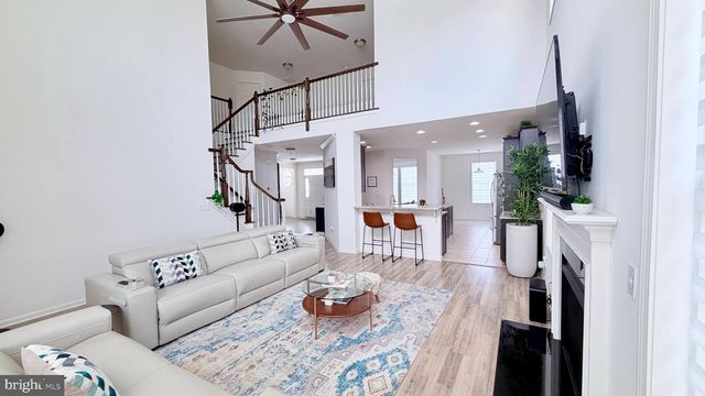 98 APPLEGATE WAY, Chesterfield, NJ 08515