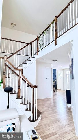 98 APPLEGATE WAY, Chesterfield, NJ 08515