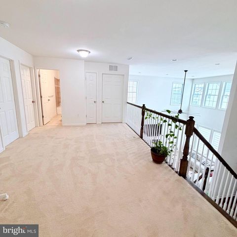 98 APPLEGATE WAY, Chesterfield, NJ 08515