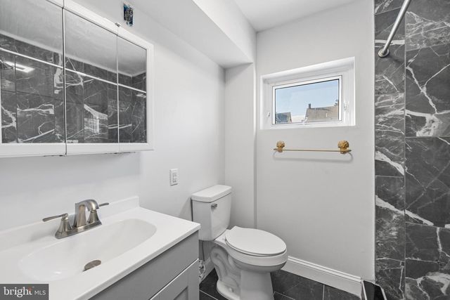 208 S ELM ST, Robesonia, PA 19551