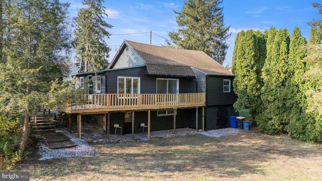 208 S ELM ST, Robesonia, PA 19551