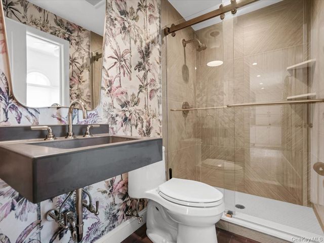 59 Franklin Place, Great Neck, NY 11023
