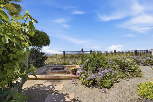 1032 Sea Reef Dr, San Diego, CA 92154