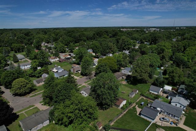 4627 Lowcroft Avenue, Lansing, MI 48910