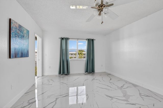 9872 Marina Boulevard 1433, Boca Raton, FL 33428