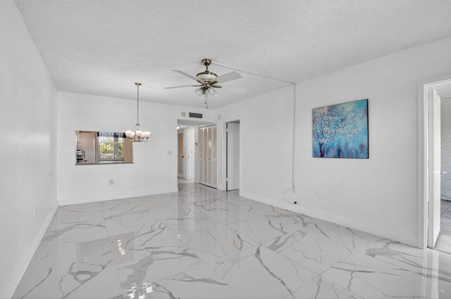 9872 Marina Boulevard 1433, Boca Raton, FL 33428
