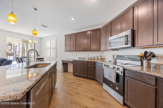 2821 Bobby Jones Street, West Melbourne, FL 32904