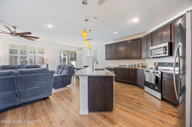 2821 Bobby Jones Street, West Melbourne, FL 32904