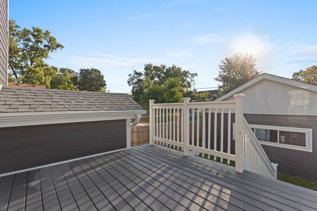 1610 S Fifth Avenue, Maywood, IL 60153