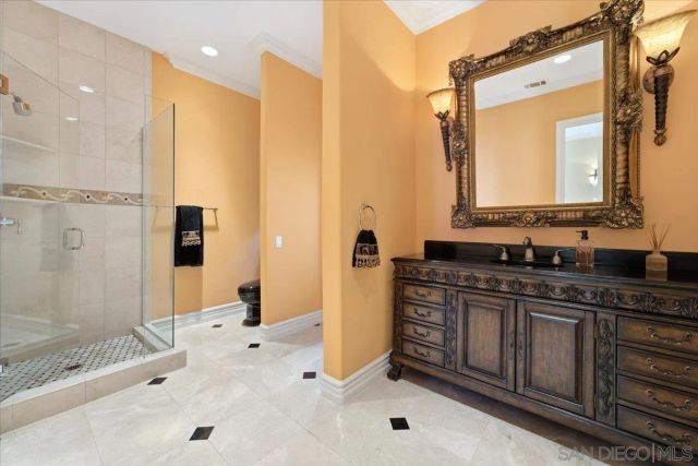 6150 Avenida Alteras, Rancho Santa Fe, CA 92067