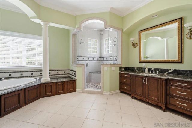 6150 Avenida Alteras, Rancho Santa Fe, CA 92067