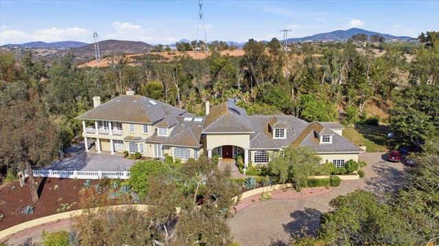 6150 Avenida Alteras, Rancho Santa Fe, CA 92067