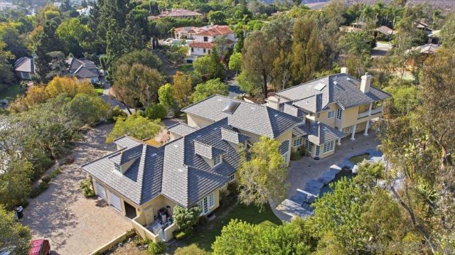 6150 Avenida Alteras, Rancho Santa Fe, CA 92067