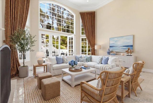 6150 Avenida Alteras, Rancho Santa Fe, CA 92067