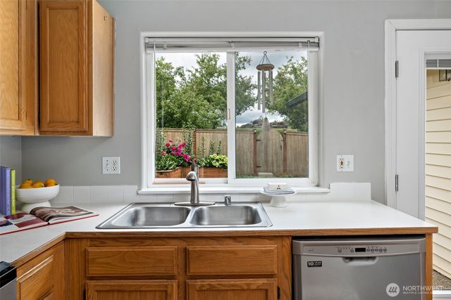 8126 Valley View Drive, Arlington, WA 98223