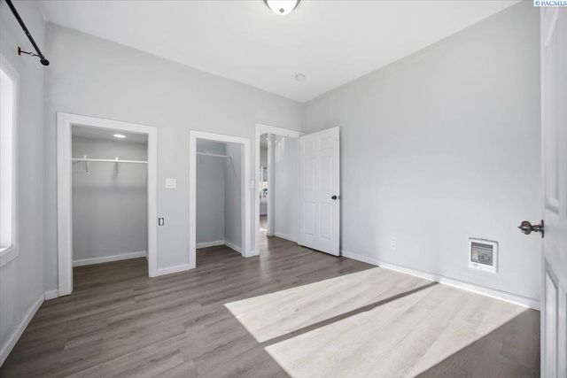 318 N 3 Ave, Mabton, WA 98935