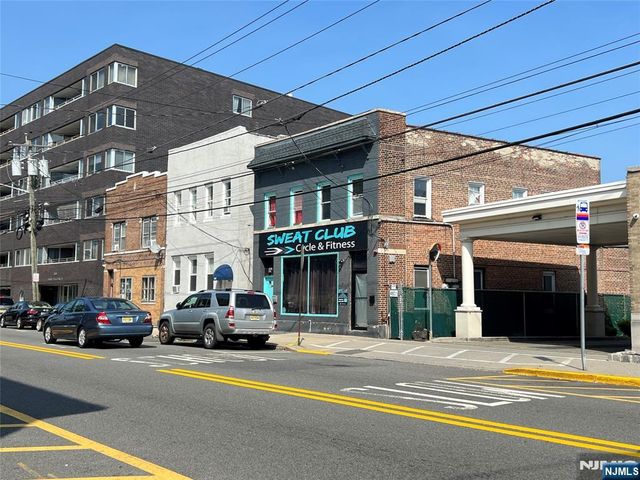 364 Palisade Avenue 5B, Cliffside Park, NJ 07010