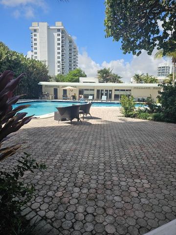 345 N Fort Lauderdale Beach Boulevard 402, Fort Lauderdale, FL 33304