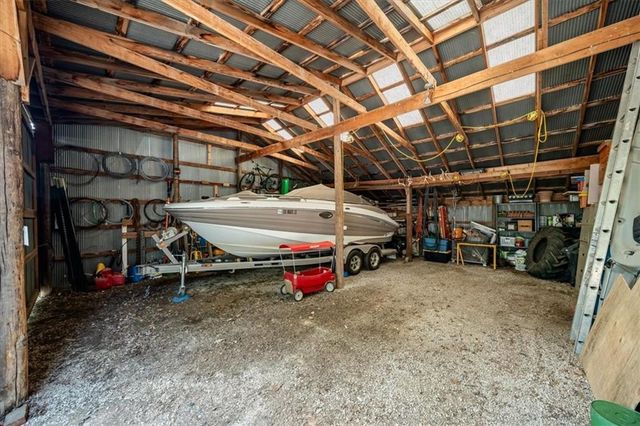 3281 W 319th Street, Louisburg, KS 66053