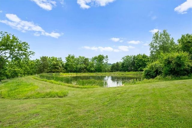 3281 W 319th Street, Louisburg, KS 66053