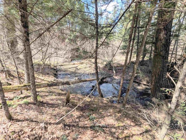 131 Old Bradley Road, St. Johnsbury, VT 05819