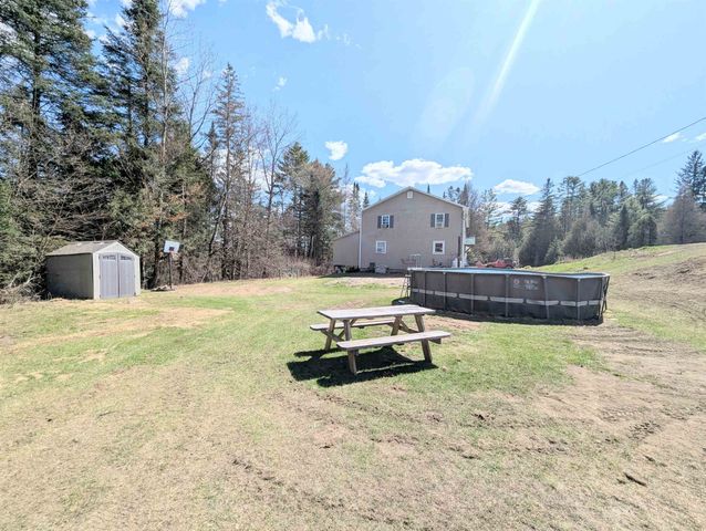 131 Old Bradley Road, St. Johnsbury, VT 05819