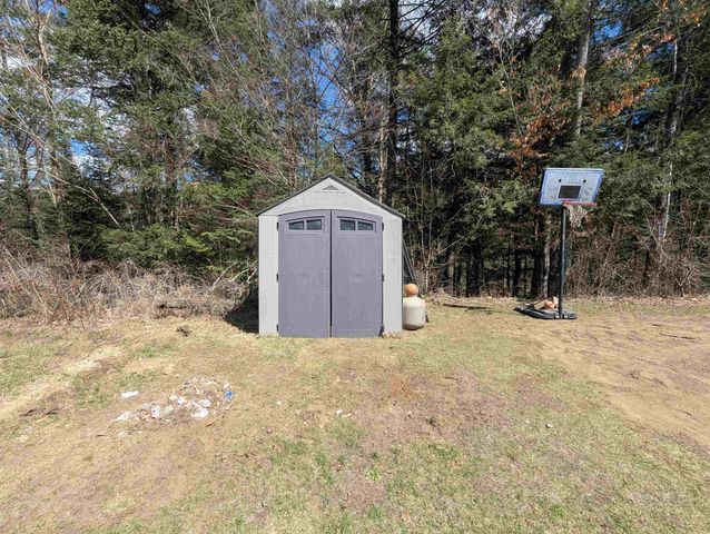 131 Old Bradley Road, St. Johnsbury, VT 05819