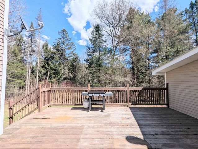 131 Old Bradley Road, St. Johnsbury, VT 05819
