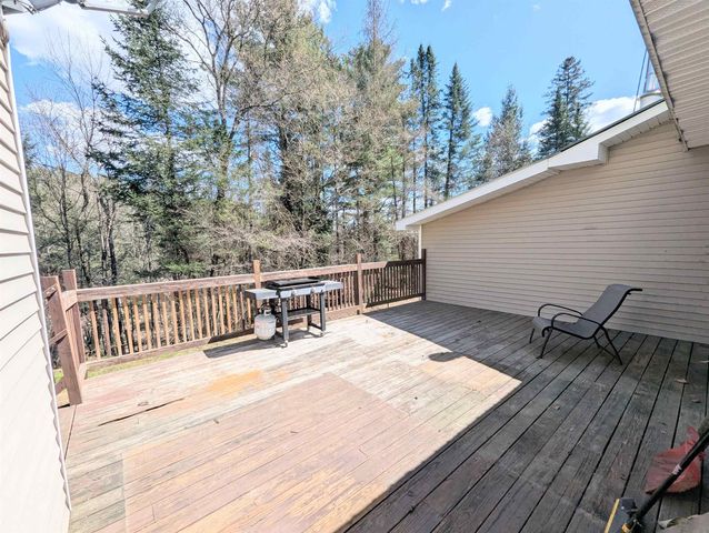 131 Old Bradley Road, St. Johnsbury, VT 05819